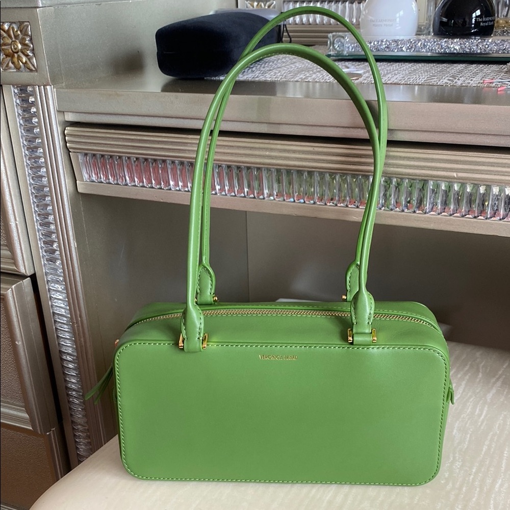 Veronica Beard Green Shoulder Bag with Sleek Design
